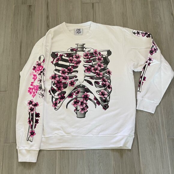 NEW DR. ROMANELLI DRx TOKYO SKULLS SWEATSHIRT SZ LARGE - Picture 1 of 4